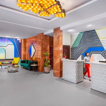 Leva Hotel Mazaya Centre Dubai Buitenkant foto