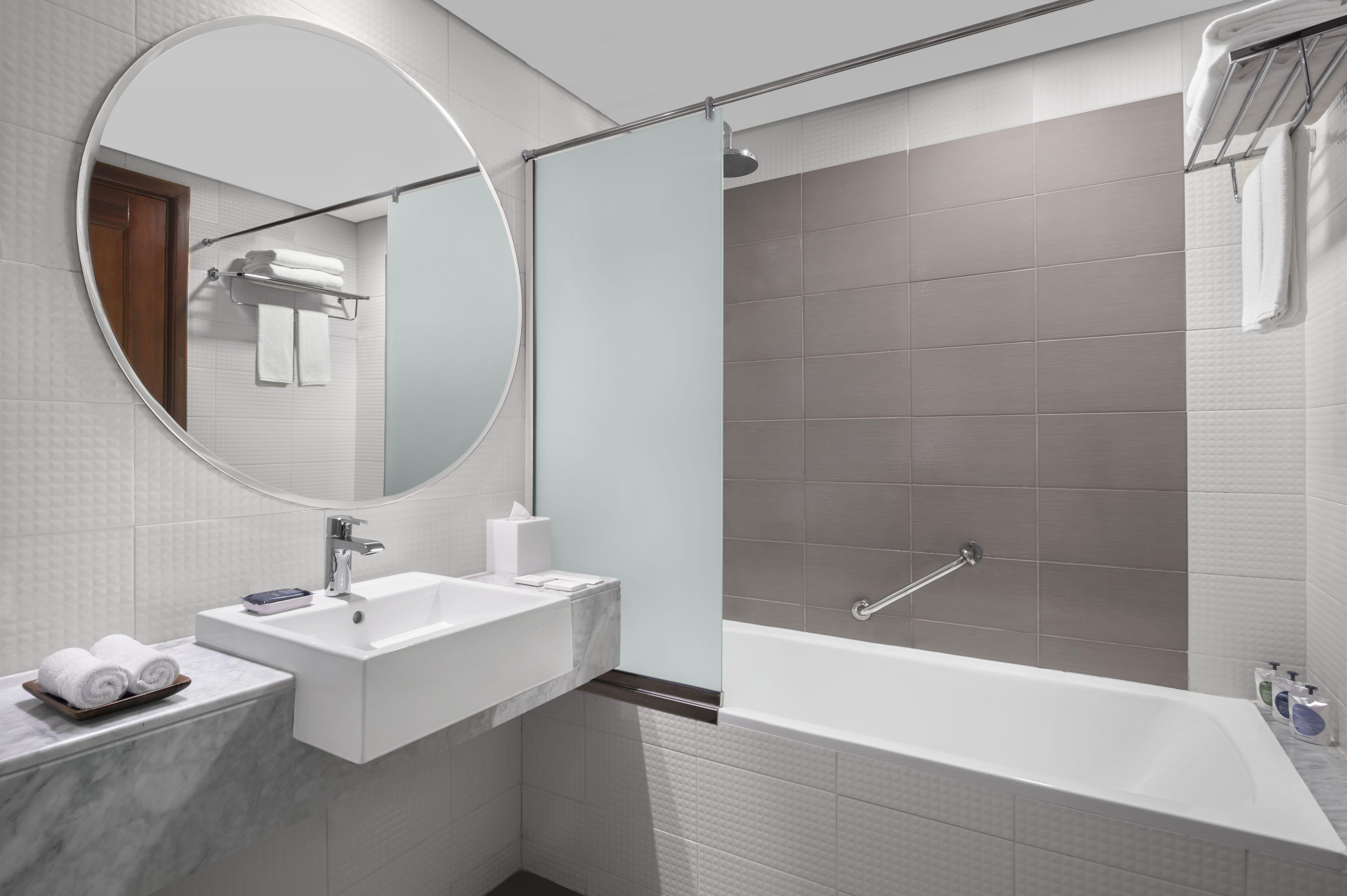 Leva Hotel Mazaya Centre Dubai Buitenkant foto