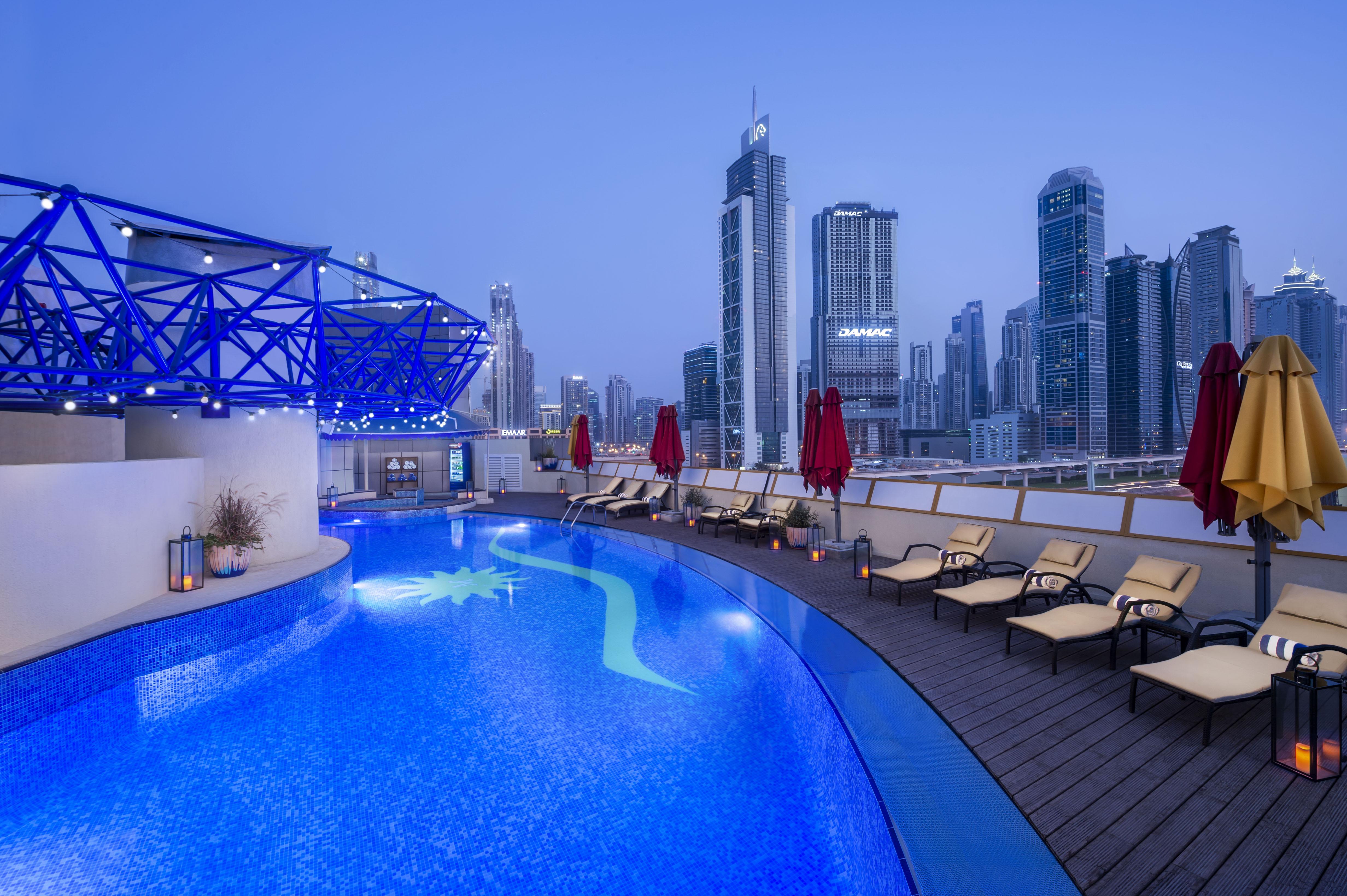 Leva Hotel Mazaya Centre Dubai Buitenkant foto